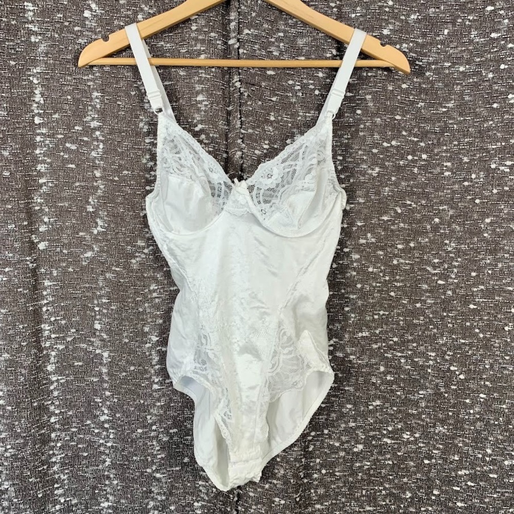 Vintage JCPenney‎ Adonna Second Skin Satin Bodysuit Teddy Union Made Women's 34C